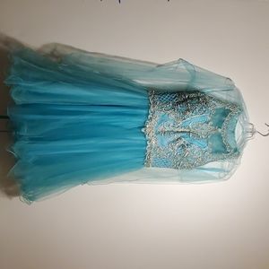 A Dama Quince Dress